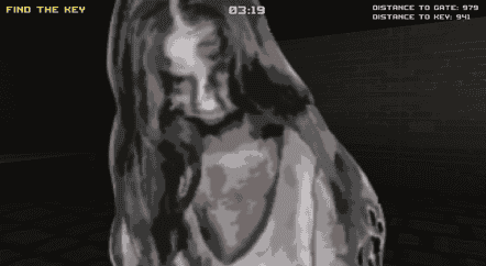 Scary Maze adventure through a tricky maze fun!